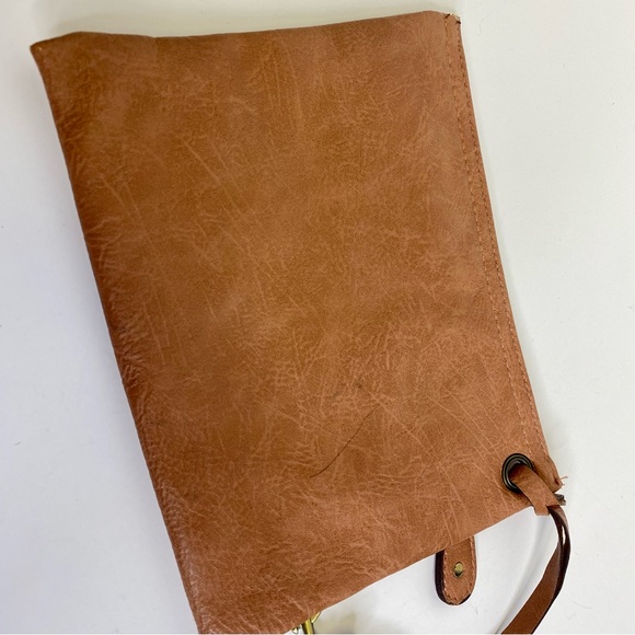 FREE with purchase-Bundle of leather wallet’s pouches - Picture 5 of 10